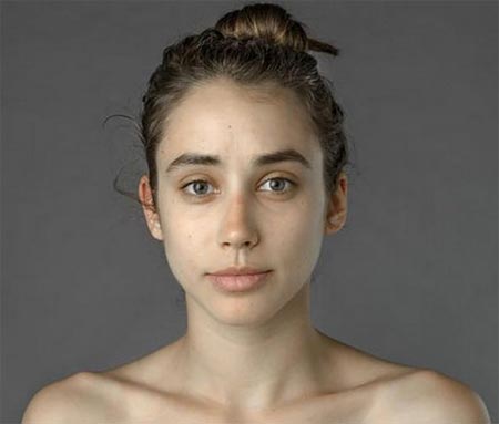 Bức ảnh Esther Honig chọn gửi cho các "bậc thầy" chỉnh sửa ảnh ở 25 nước trên thế giới với yêu cầu "Hãy làm tôi trông thật xinh đẹp".  