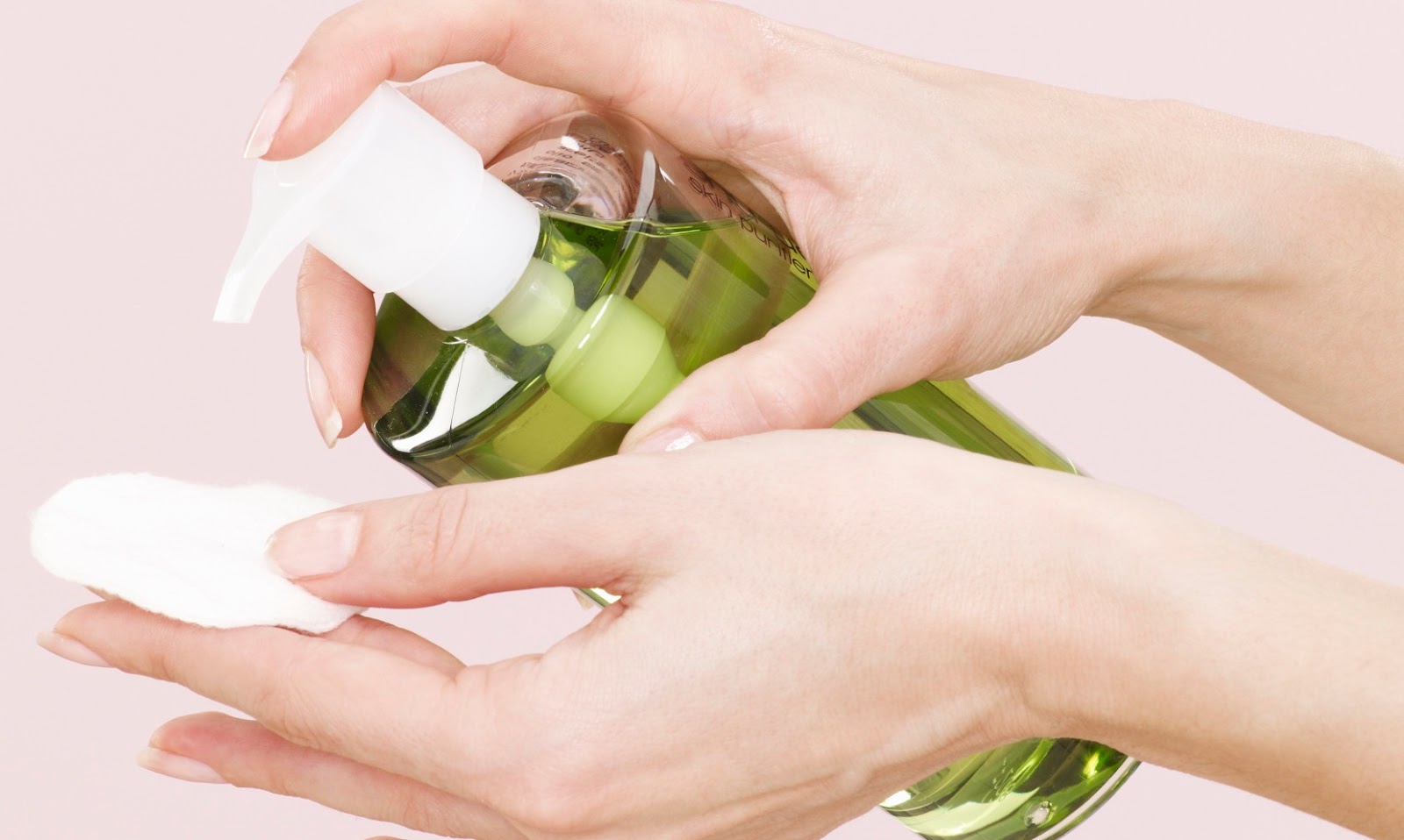 Trẻ hóa da bàn tay bằng cách sử dụng dầu oliu