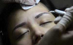 Phun thêu lông mày ở Hà Nội là phương pháp giúp bạn sở hữu một nét ngài sắc nét, đẹp tự nhiên