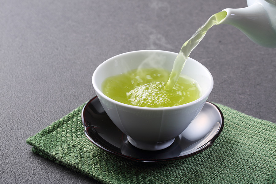 Nước trà xanh có tác dụng chống lão hóa rất tốt